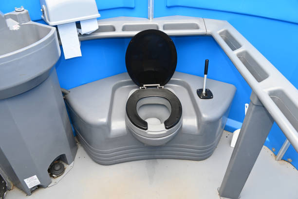 Portable Toilet Options We Offer in Henderson, GA